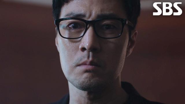사라진 민지를 찾기 위해 목숨을 건 혈투에 나서는 김부장의 SBS 공식 3차 티저 대표 장면