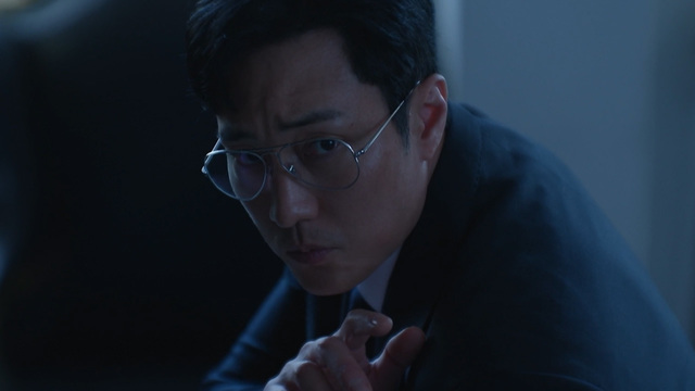 아이들을 인질로 잡아 김부장을 불러낸 주강찬의 SBS 최종회 공식 선공개 장면